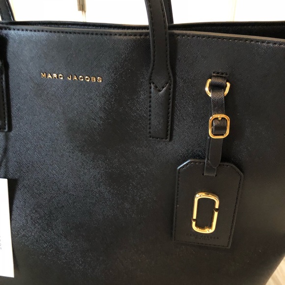 🛑SOLD🛑. Marc Jacobs tote NWT 💝💝💝 - Picture 3 of 8